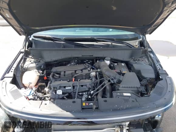 2025 Hyundai Kona Limited z VIN KM8HE3A30SU309621, wystawiony jako IAAI lot #43127017 z przebiegiem 1 820 mil mil oraz . Historia ofert i sprzedaży dostępna na DreamBid. Obrazek 10.