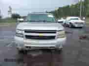 2007 Chevrolet Tahoe LT with VIN 1GNFC130X7R189031, listed as a IAAI auction lot 43403595 with 167,774 mi miles and . Bid and sale history available at DreamBid. Image 12.