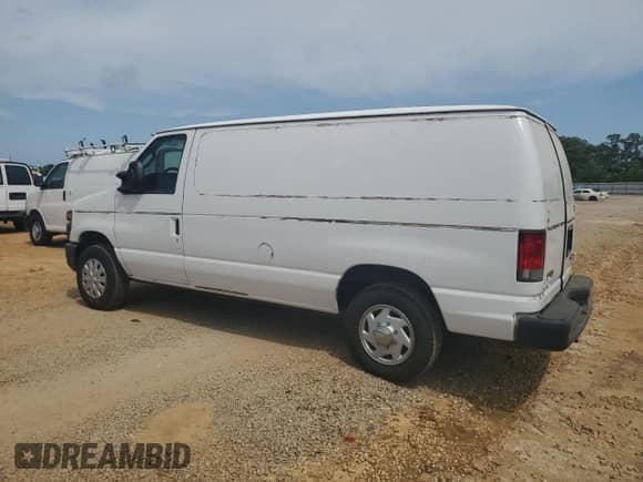 2014 Ford Econoline Cargo Commercial with VIN 1FTNE1EW8EDA90119, listed as a Copart auction lot 52555445 with 338,141 mi miles and Clean title. Bid and sale history available at DreamBid. Image 2.