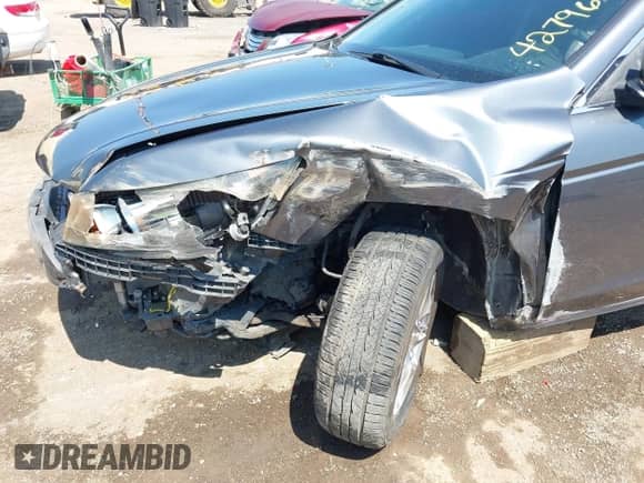 2012 Honda Accord LX Premium с VIN 1HGCP2F48CA111751, выставлен на аукционе IAAI как лот 42796512 с пробегом 137 477 миль миль и . История ставок и продаж доступна на DreamBid. Изображение 18.