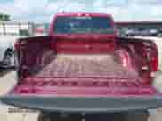 2018 Ram 1500 Night z VIN 1C6RR7MT7JS205662, wystawiony jako IAAI lot #42668626 z przebiegiem 113 444 mil mil oraz . Historia ofert i sprzedaży dostępna na DreamBid. Obrazek 17.