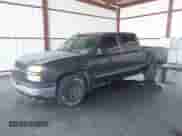 2005 Chevrolet Silverado 1500 LS z VIN 2GCEC13T951269781, wystawiony jako IAAI lot #41886672 z przebiegiem 333 717 mil mil oraz . Historia ofert i sprzedaży dostępna na DreamBid. Obrazek 2.