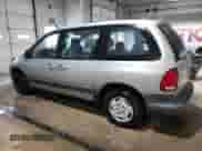 2000 Dodge Caravan SE with VIN 2B4GP45G7YR822770, listed as a Copart auction lot 86096444 with 128,592 mi miles and Salvage title. Bid and sale history available at DreamBid. Image 2.