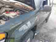 2005 Chevrolet Colorado 1SB LS Z85 z VIN 1GCDT136758177345, wystawiony jako IAAI lot #42449482 z przebiegiem 216 553 mil mil oraz . Historia ofert i sprzedaży dostępna na DreamBid. Obrazek 13.