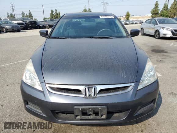 2006 Honda Accord LX с VIN 1HGCM66386A054012, выставлен на аукционе Copart как лот 64608675 с пробегом 110 942 миль миль и Списание • Salvage title. История ставок и продаж доступна на DreamBid. Изображение 5.