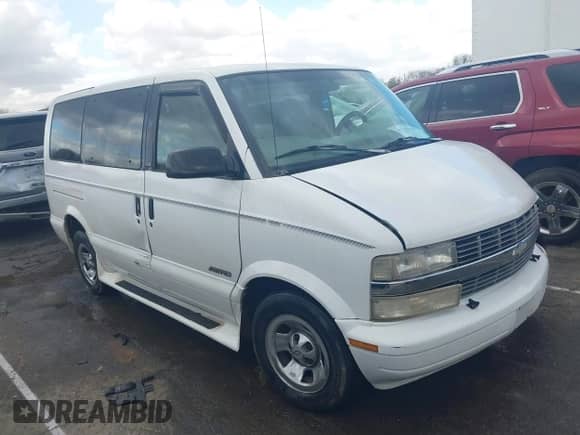 1998 Chevrolet Astro z VIN 1GNDM19W4WB103476, wystawiony jako IAAI lot #41735080 z przebiegiem 210 293 mil mil oraz . Historia ofert i sprzedaży dostępna na DreamBid. Obrazek 13.