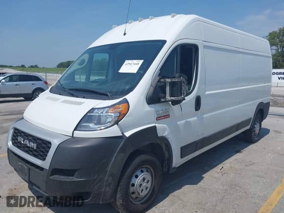 2021 Ram ProMaster Cargo z VIN 3C6LRVDG1ME521577, wystawiony jako IAAI lot #42947448 z przebiegiem 196 009 mil mil oraz . Historia ofert i sprzedaży dostępna na DreamBid. Obrazek 2.