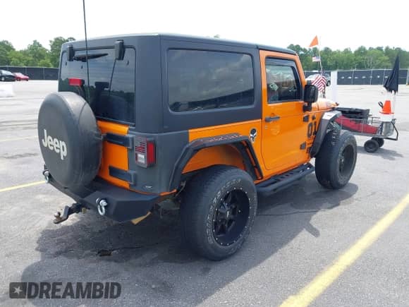 2013 Jeep Wrangler Sport with VIN 1C4AJWAG2DL538526, listed as a IAAI auction lot 42378501 with 81,709 mi miles and . Bid and sale history available at DreamBid. Image 4.