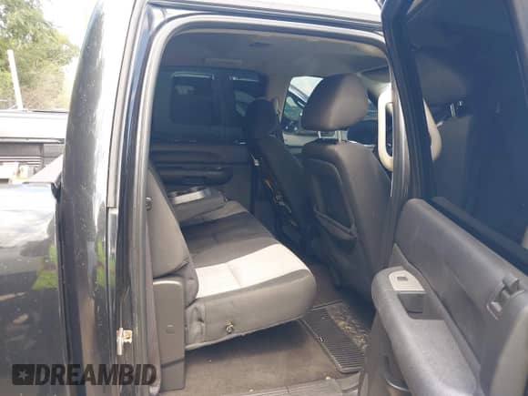2009 GMC Sierra 1500 SL с VIN 3GTEC13C99G266943, выставлен на аукционе IAAI как лот 42833370 с пробегом 178 573 миль миль и . История ставок и продаж доступна на DreamBid. Изображение 8.