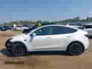 2023 Tesla Model Y Long Range с VIN 7SAYGAEE5PF708297, выставлен на аукционе IAAI как лот 42927362 с пробегом 27 230 миль миль и . История ставок и продаж доступна на DreamBid. Изображение 13.