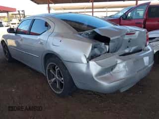 2010 Dodge Charger SXT с VIN 2B3CA3CV4AH135726, выставлен на аукционе IAAI как лот 43310119 с пробегом Не указан миль и . История ставок и продаж доступна на DreamBid. Изображение 3.