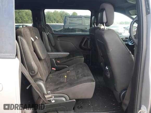 2019 Dodge Grand Caravan SE Plus with VIN 2C4RDGBG3KR526985, listed as a Copart auction lot 81029115 with 125,203 mi miles and Salvage title. Bid and sale history available at DreamBid. Image 11.