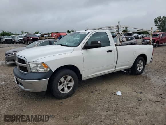2018 Ram 1500 Tradesman z VIN 3C6JR6DG4JG162660, wystawiony jako Copart lot #66392385 z przebiegiem 103 485 mil mil oraz Szkoda całkowita • Salvage title. Historia ofert i sprzedaży dostępna na DreamBid. Obrazek 1.