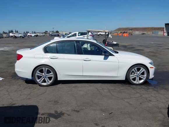 2014 BMW 3 Series 335i with VIN WBA3A9G57ENN73338, listed as a IAAI auction lot 43242741 with 86,651 mi miles and . Bid and sale history available at DreamBid. Image 13.