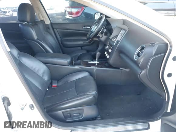 2014 Nissan Maxima SV with VIN 1N4AA5AP1EC473783, listed as a IAAI auction lot 42543625 with 128,727 mi miles and . Bid and sale history available at DreamBid. Image 5.