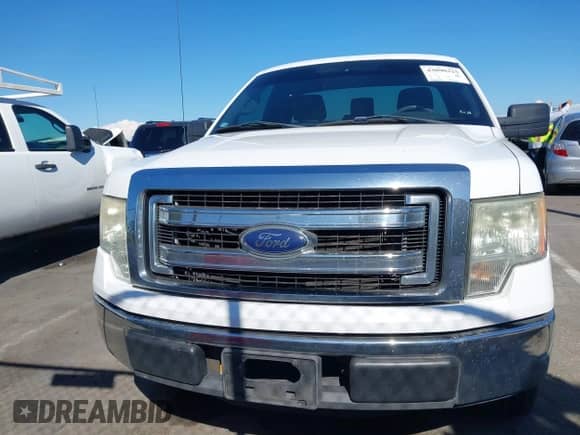 2013 Ford F-150 XL z VIN 1FTNF1CF3DKF44223, wystawiony jako IAAI lot #43090325 z przebiegiem 206 575 mil mil oraz . Historia ofert i sprzedaży dostępna na DreamBid. Obrazek 11.