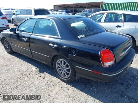 2002 Hyundai XG L z VIN KMHFU45E62A218303, wystawiony jako IAAI lot #41487179 z przebiegiem 154 300 mil mil oraz . Historia ofert i sprzedaży dostępna na DreamBid. Obrazek 3.