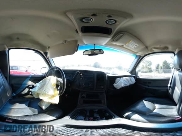 2003 GMC Sierra 1500 SLT с VIN 1GTEK19T53Z356155, выставлен на аукционе IAAI как лот 43405227 с пробегом 285 723 миль миль и . История ставок и продаж доступна на DreamBid. Изображение 18.