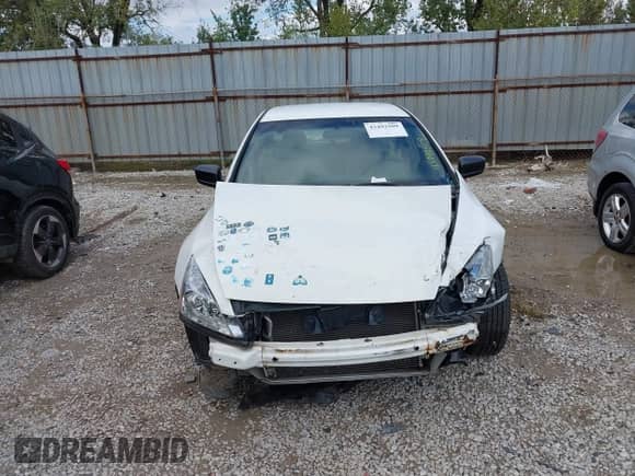 2006 Honda Accord VP с VIN 1HGCM56116A170998, выставлен на аукционе IAAI как лот 43292509 с пробегом 193 564 миль миль и . История ставок и продаж доступна на DreamBid. Изображение 12.