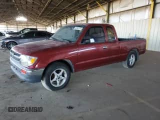 1997 Toyota Tacoma with VIN 4TAVL52N0VZ261677, listed as a Copart auction lot 52997375 with 150,614 mi miles and Salvage title. Bid and sale history available at DreamBid. Image 1.