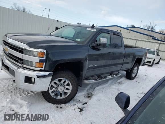2018 Chevrolet Silverado 2500HD LT with VIN 1GC2KVEG0JZ246209, listed as a Copart auction lot 43179555 with 120,023 mi miles and Salvage title. Bid and sale history available at DreamBid. Image 1.
