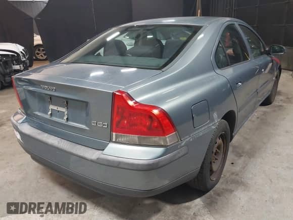 2001 Volvo S60 с VIN YV1RS61R412069484, выставлен на аукционе IAAI как лот 41598380 с пробегом 185 219 миль миль и . История ставок и продаж доступна на DreamBid. Изображение 4.
