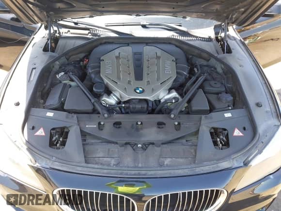 2011 BMW 7 Series 750Li with VIN WBAKB8C5XBCY64531, listed as a IAAI auction lot 42350009 with 113,893 mi miles and . Bid and sale history available at DreamBid. Image 10.
