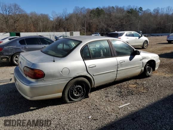 2004 Chevrolet Malibu Classic z VIN 1G1ND52F14M519106, wystawiony jako Copart lot #41760885 z przebiegiem 191 926 mil mil oraz Szkoda całkowita • Salvage title. Historia ofert i sprzedaży dostępna na DreamBid. Obrazek 3.