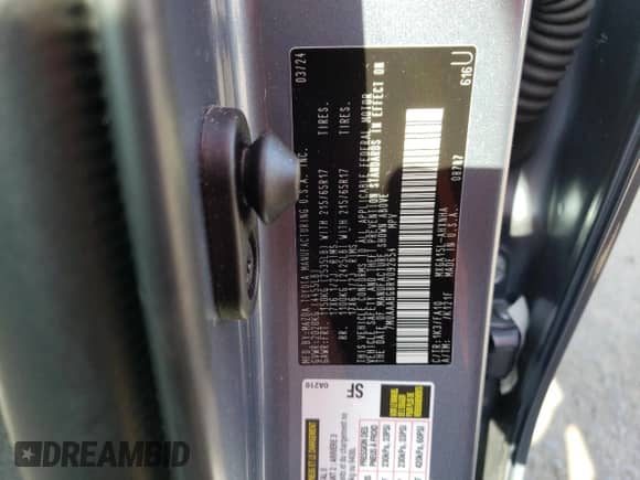 2024 Toyota Corolla Cross L с VIN 7MUAAABG8RV092654, выставлен на аукционе Copart как лот 67770325 с пробегом 16 696 миль миль и Списание • Salvage title. История ставок и продаж доступна на DreamBid. Изображение 14.