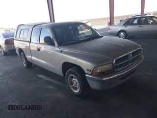 2000 Dodge Dakota with VIN 1B7GL22X6YS526029, listed as a IAAI auction lot 43597002 with 208,306 mi miles and . Bid and sale history available at DreamBid. Image 1.