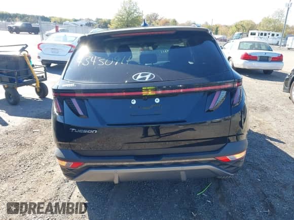 2023 Hyundai Tucson Limited z VIN 5NMJE3AE9PH190313, wystawiony jako IAAI lot #43430911 z przebiegiem 26 338 mil mil oraz . Historia ofert i sprzedaży dostępna na DreamBid. Obrazek 17.