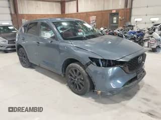 2024 Mazda CX-5 S Preferred z VIN JM3KFBCM0R0398834, wystawiony jako IAAI lot #42841174 z przebiegiem 6 031 mil mil oraz . Historia ofert i sprzedaży dostępna na DreamBid. Obrazek 1.