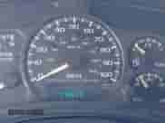 2001 Chevrolet Tahoe Special Service с VIN 1GNEK13V41J280036, выставлен на аукционе IAAI как лот 41232795 с пробегом 179 623 миль миль и . История ставок и продаж доступна на DreamBid. Изображение 15.
