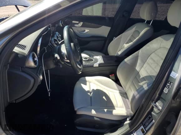 2018 Mercedes-Benz C 43 AMG с VIN 55SWF6EB2JU251965, выставлен на аукционе Copart как лот 67585245 с пробегом 75 579 миль миль и Списание • Salvage title. История ставок и продаж доступна на DreamBid. Изображение 7.