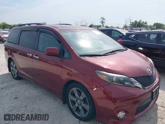2017 Toyota Sienna SE with VIN 5TDXZ3DC8HS897684, listed as a IAAI auction lot 42989798 with 48,065 mi miles and . Bid and sale history available at DreamBid. Image 1.