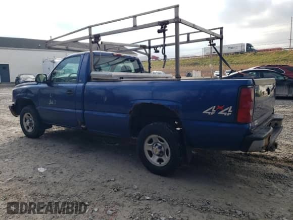 2004 Chevrolet Silverado 1500 LS с VIN 1GCEK14T54E242978, выставлен на аукционе Copart как лот 81433284 с пробегом 133 525 миль миль и Списание • Salvage title. История ставок и продаж доступна на DreamBid. Изображение 2.
