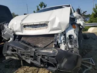 2021 Chevrolet Silverado 2500HD с VIN 1GB0WLE79MF140013, выставлен на аукционе Copart как лот 47771424 с пробегом 83 671 миль миль и Списание • Salvage title. История ставок и продаж доступна на DreamBid. Изображение 1.