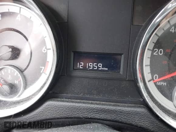 2011 Dodge Grand Caravan Mainstreet with VIN 2D4RN3DG8BR753076, listed as a IAAI auction lot 42034554 with 121,959 mi miles and . Bid and sale history available at DreamBid. Image 15.