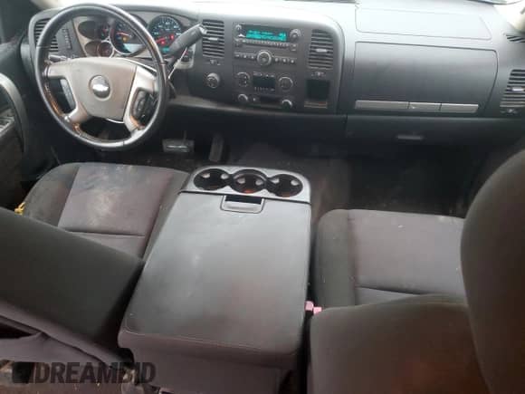 2011 Chevrolet Silverado 1500 LT с VIN 3GCPKSE32BG198120, выставлен на аукционе Copart как лот 90380995 с пробегом 200 971 миль миль и Чистый • Clean title. История ставок и продаж доступна на DreamBid. Изображение 8.