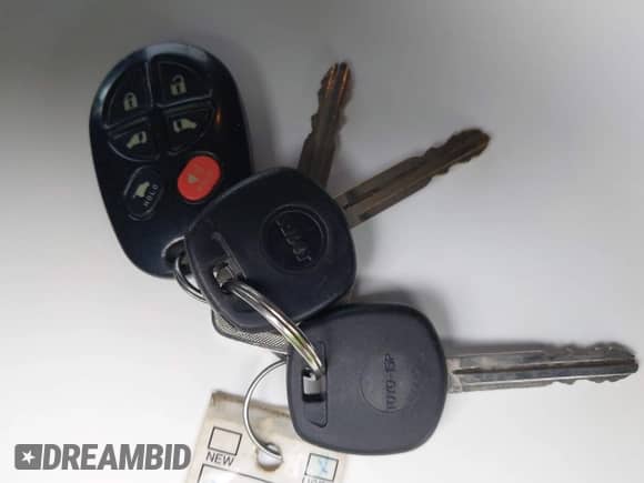 2008 Toyota Sienna XLE с VIN 5TDBK22C98S019421, выставлен на аукционе IAAI как лот 42037261 с пробегом 193 589 миль миль и . История ставок и продаж доступна на DreamBid. Изображение 11.