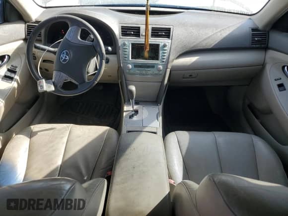 2007 Toyota Camry с VIN 4T1BB46K47U012900, выставлен на аукционе Copart как лот 70051485 с пробегом 298 604 миль миль и Списание • Salvage title. История ставок и продаж доступна на DreamBid. Изображение 8.