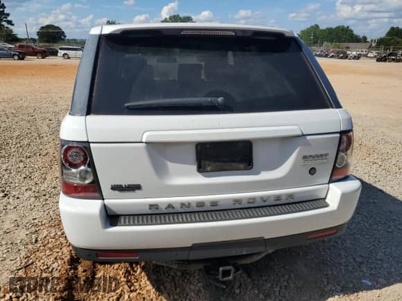 2011 Land Rover Range Rover Sport HSE Lux with VIN SALSK2D43BA700239, listed as a Copart auction lot 66467745 with Not provided miles and Salvage title. Bid and sale history available at DreamBid. Image 6.