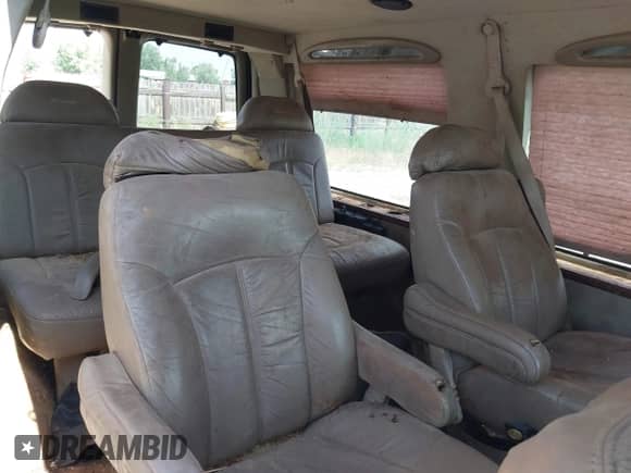 2002 Chevrolet Express Cargo YF7 Upfitter с VIN 1GBFG15M821216946, выставлен на аукционе IAAI как лот 42531516 с пробегом 126 768 миль миль и . История ставок и продаж доступна на DreamBid. Изображение 8.