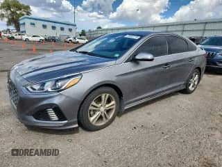 2018 Hyundai Sonata Sport with VIN 5NPE34AF3JH696803, listed as a Copart auction lot 70933775 with 64,698 mi miles and Salvage title. Bid and sale history available at DreamBid. Image 1.