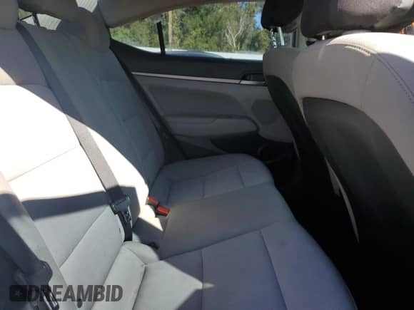 2018 Hyundai Elantra SEL z VIN 5NPD84LF7JH313004, wystawiony jako Copart lot #86793405 z przebiegiem 161 004 mil mil oraz Szkoda całkowita • Salvage title. Historia ofert i sprzedaży dostępna na DreamBid. Obrazek 10.