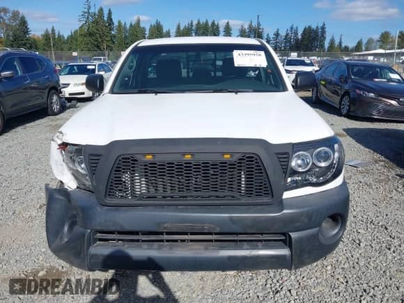 2009 Toyota Tacoma z VIN 5TENX22N89Z643084, wystawiony jako IAAI lot #43395958 z przebiegiem 68 592 mil mil oraz . Historia ofert i sprzedaży dostępna na DreamBid. Obrazek 12.