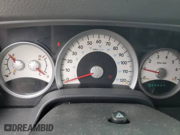 2004 Dodge Durango Limited with VIN 1D4HD58N54F217005, listed as a Copart auction lot 56061125 with 185,114 mi miles and Salvage title. Bid and sale history available at DreamBid. Image 9.