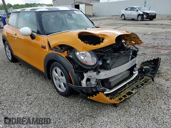 2015 MINI Hardtop with VIN WMWXM5C59FT974331, listed as a Copart auction lot 54525415 with 44,361 mi miles and Non repairable. Bid and sale history available at DreamBid. Image 14.