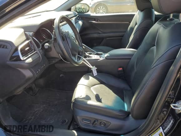 2018 Toyota Camry XSE z VIN 4T1B61HK2JU514182, wystawiony jako Copart lot #86715835 z przebiegiem 67 320 mil mil oraz Szkoda całkowita • Salvage title. Historia ofert i sprzedaży dostępna na DreamBid. Obrazek 7.