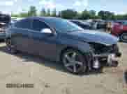 2013 Volvo S60 T6 R-Design Platinum с VIN YV1902FH2D2174043, выставлен на аукционе Copart как лот 64599995 с пробегом 161 918 миль миль и Списание • Salvage title. История ставок и продаж доступна на DreamBid. Изображение 4.